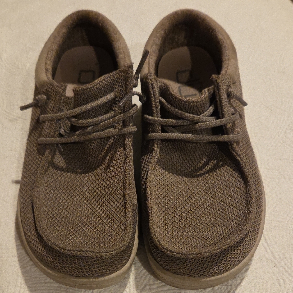 Hey Dude Brown Flats & Loafers